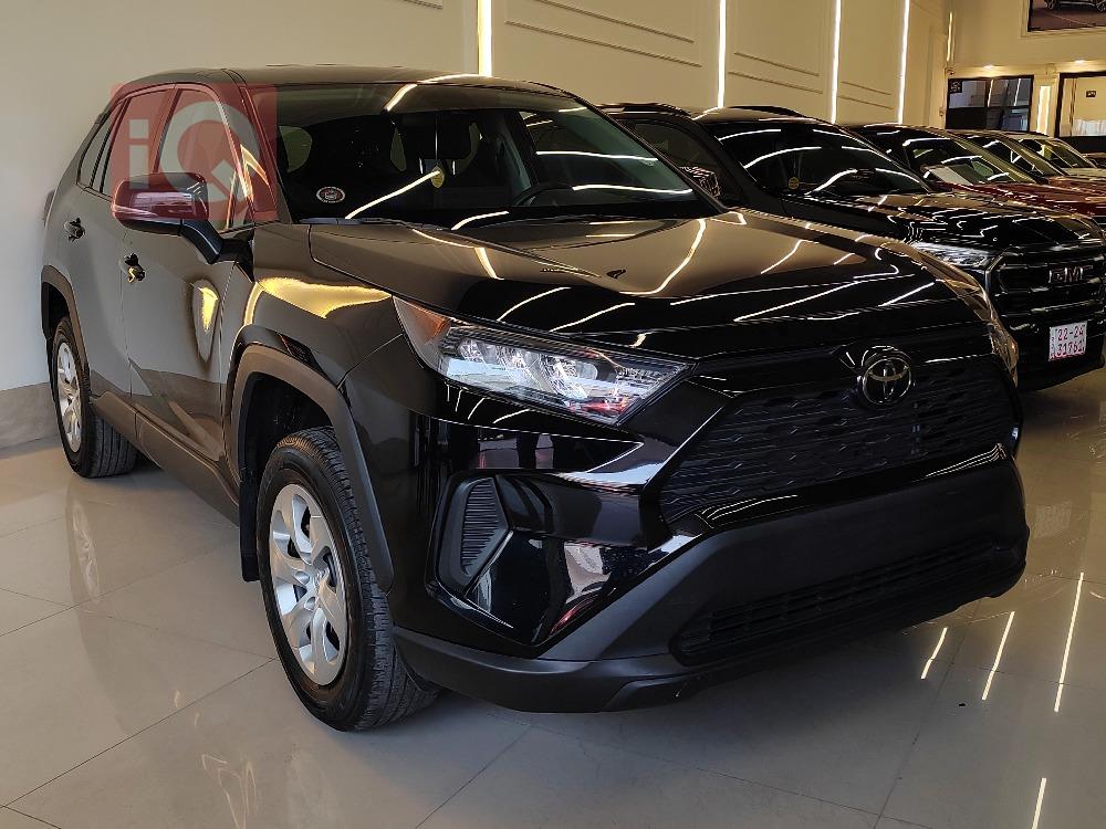 تۆیۆتا ڕاڤ 4